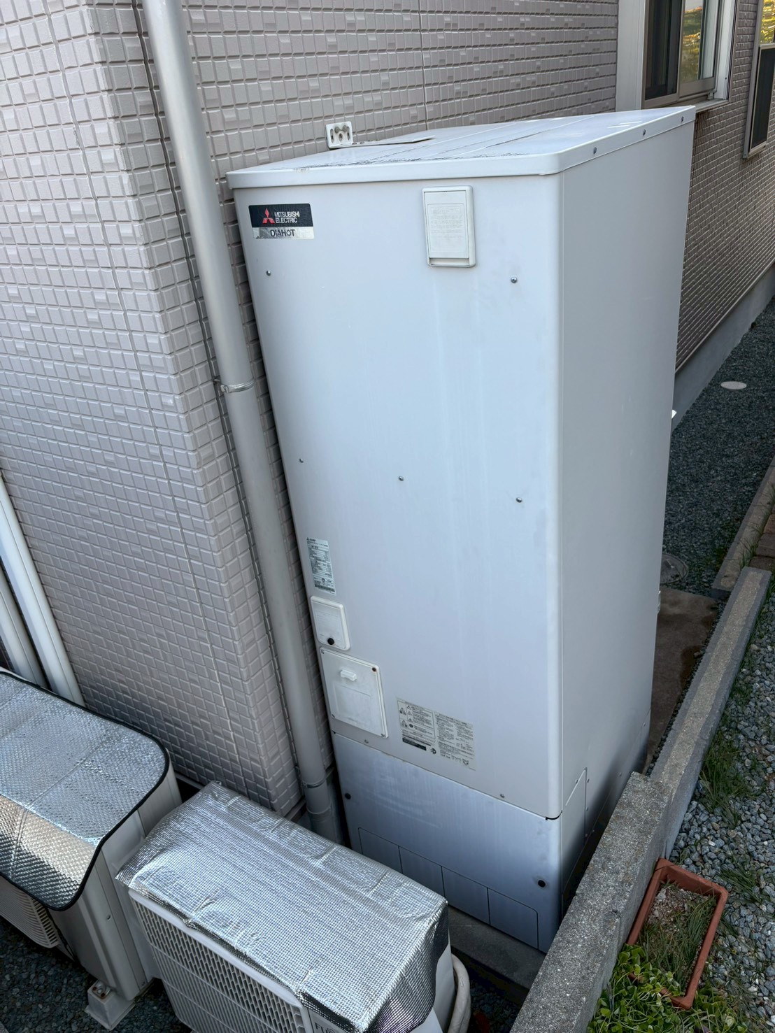 神戸市西区Fエコキュートの施工事例工事前写真