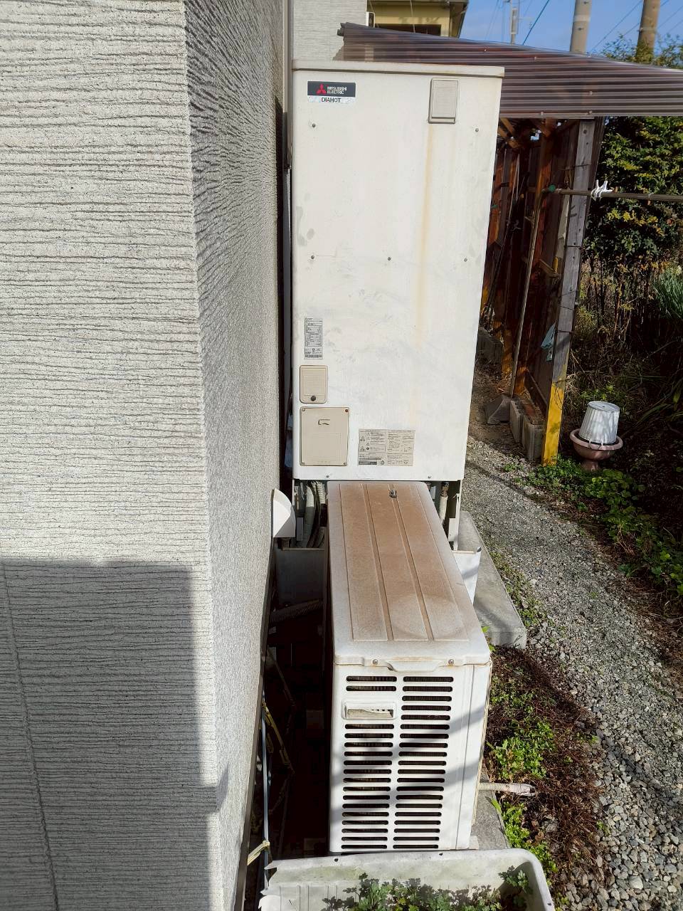 兵庫県明石市Fエコキュートの施工事例工事前写真