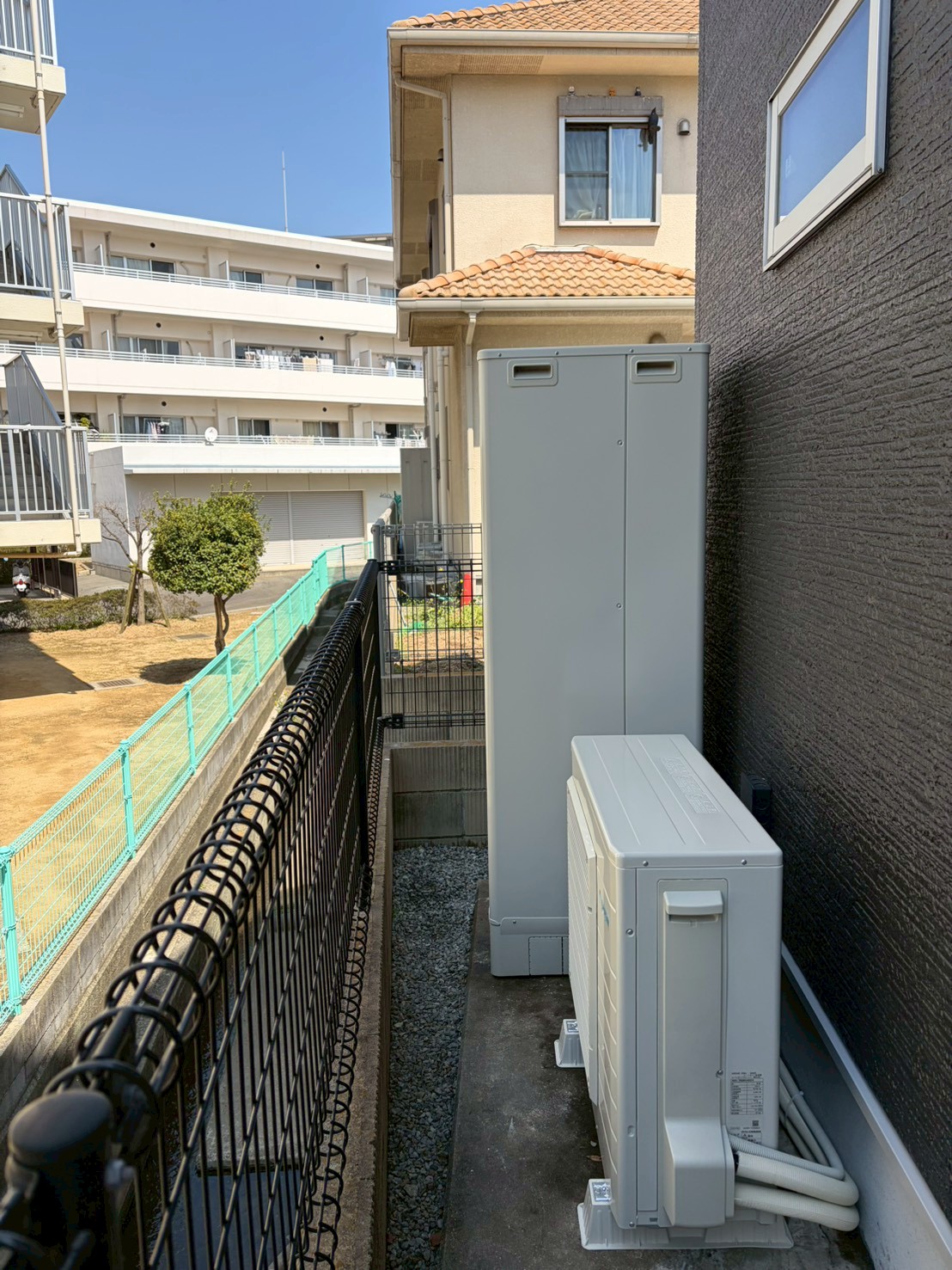 兵庫県明石市Tエコキュートの施工事例工事後写真