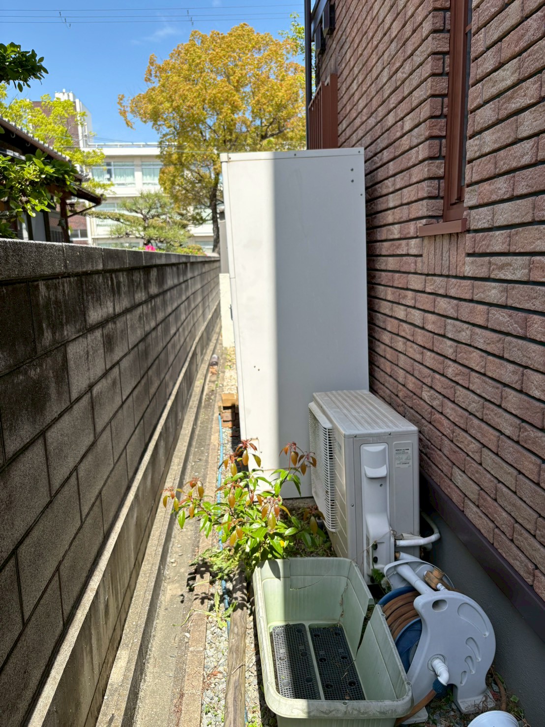 兵庫県加古川市Oエコキュートの施工事例工事前写真