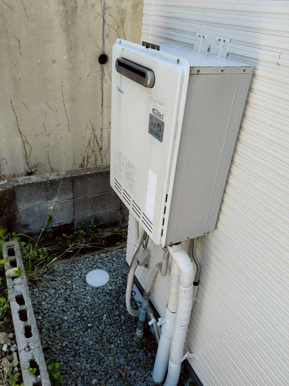 神戸市垂水区Tガス給湯器の施工事例工事前写真