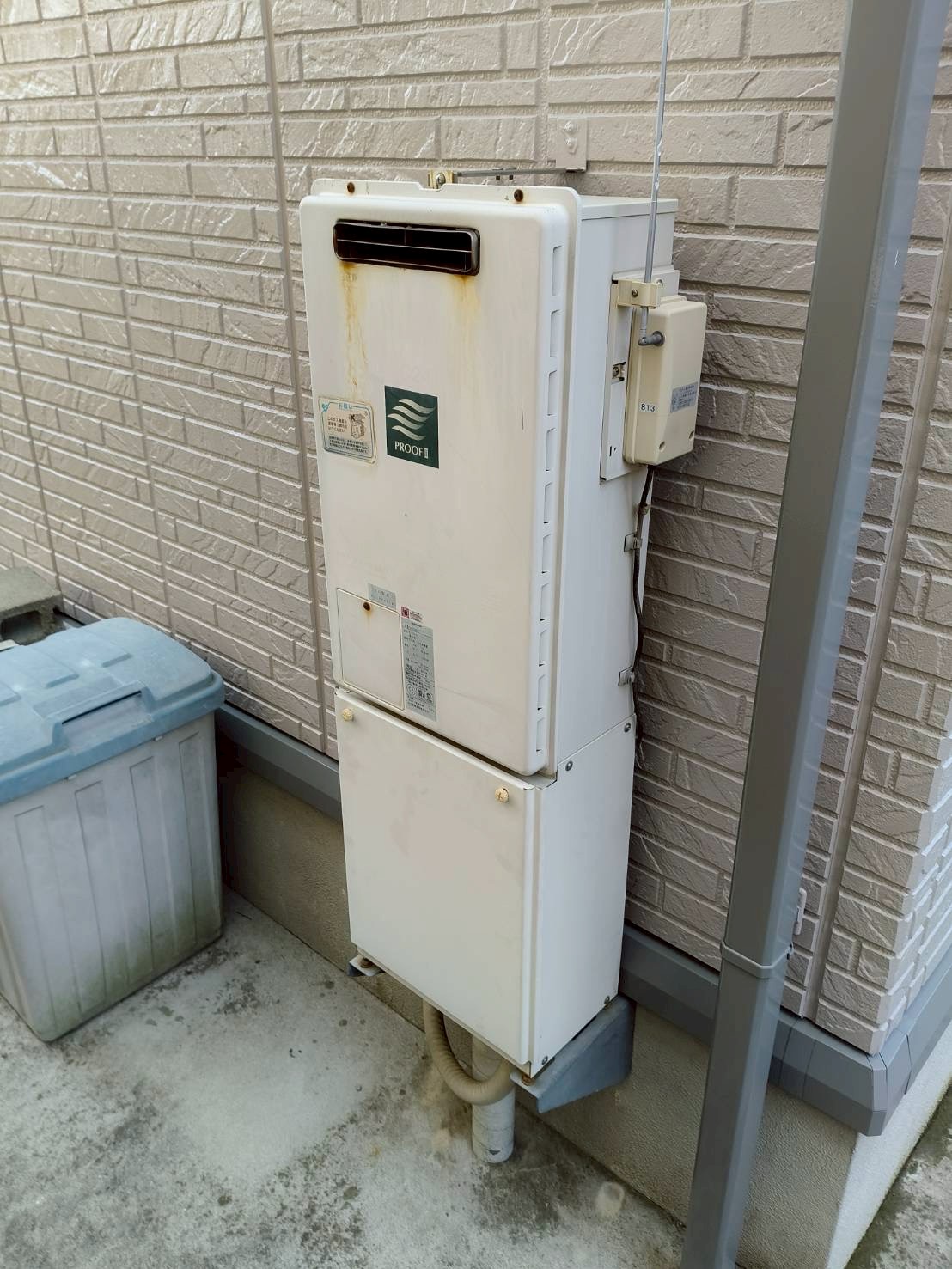 兵庫県明石市Mガス給湯器の施工事例工事前写真