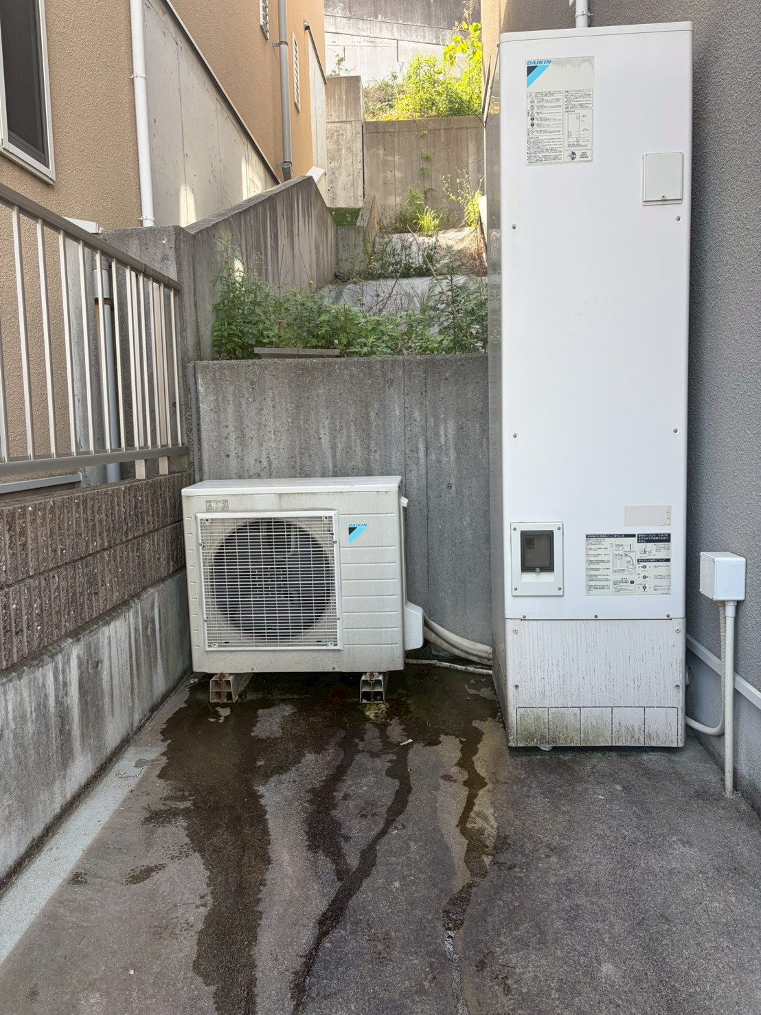 神戸市垂水区Mエコキュートの施工事例工事前写真