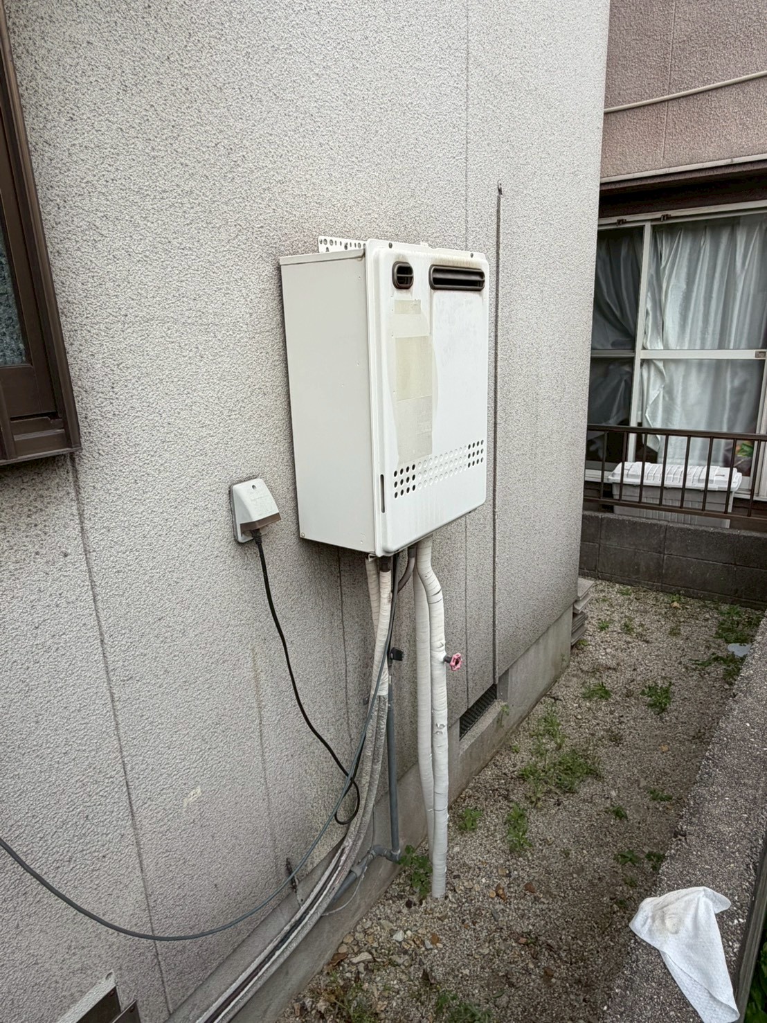 兵庫県加古郡播磨町Oエコキュートの施工事例工事前写真