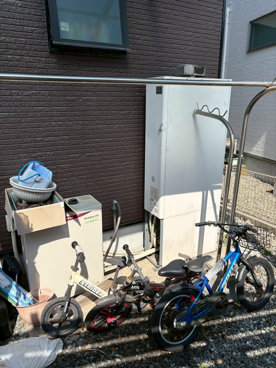 兵庫県高砂市Yガス給湯器の施工事例工事前写真