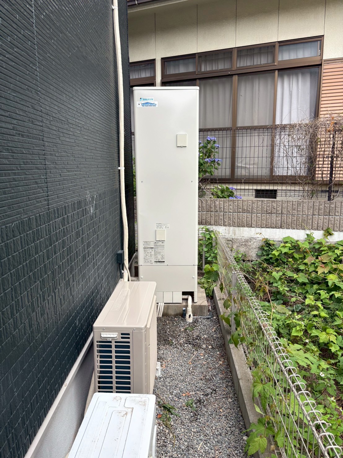兵庫県明石市Uエコキュートの施工事例工事後写真