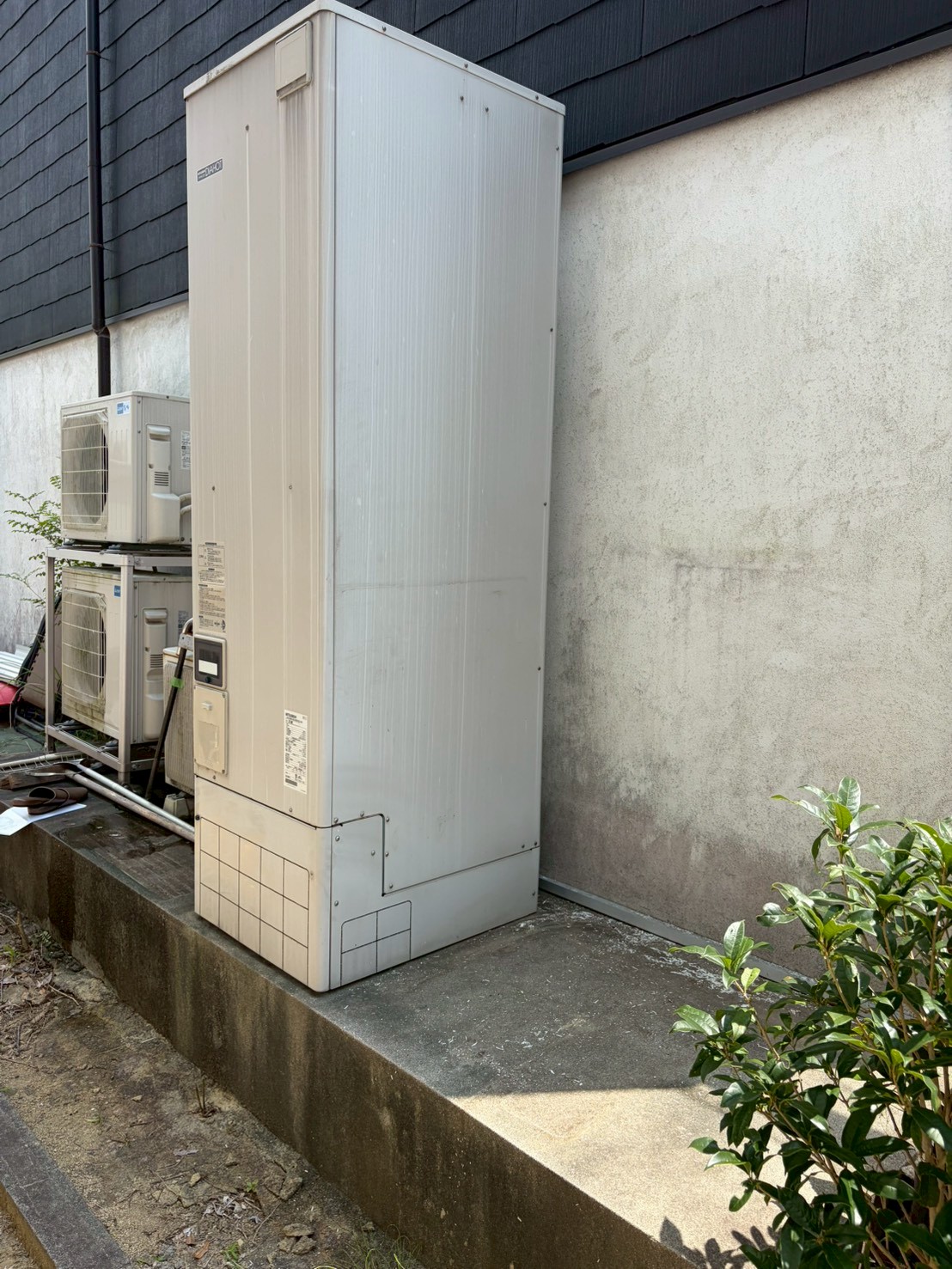 神戸市北区Oエコキュートの施工事例工事前写真