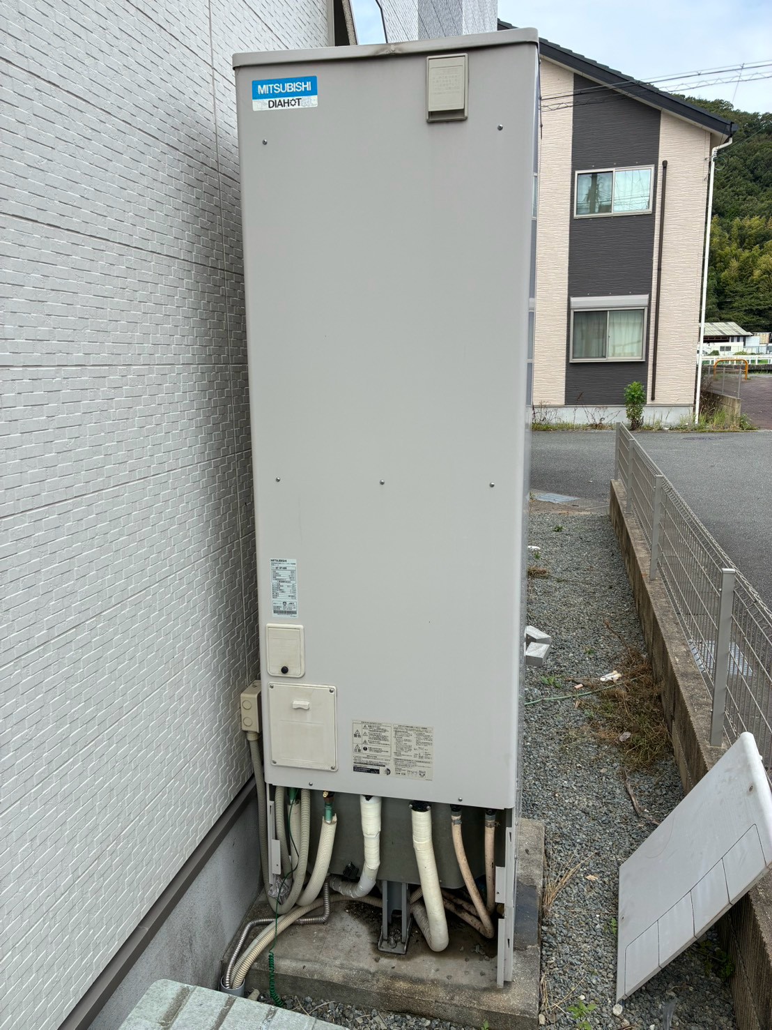 兵庫県揖保郡太子町Tエコキュートの施工事例工事前写真