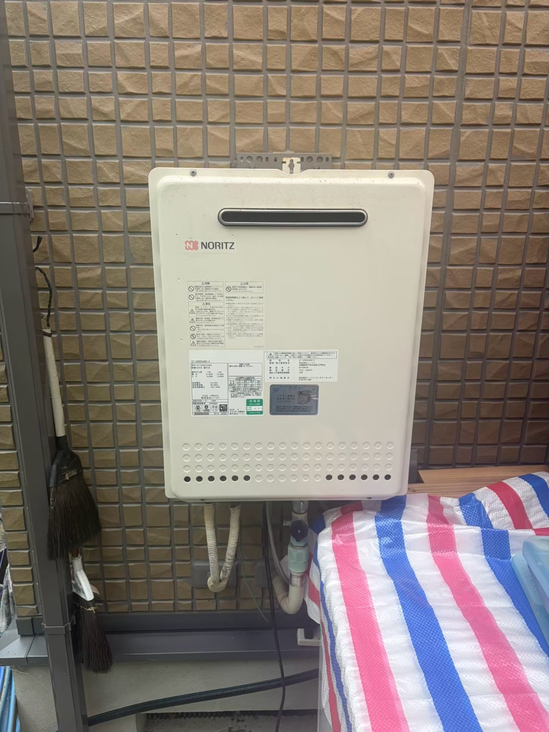神戸市垂水区Sガス給湯器の施工事例工事前写真